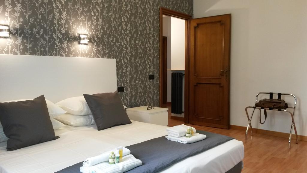 Lch-Lateran Charming House Apartman Róma Szoba fotó