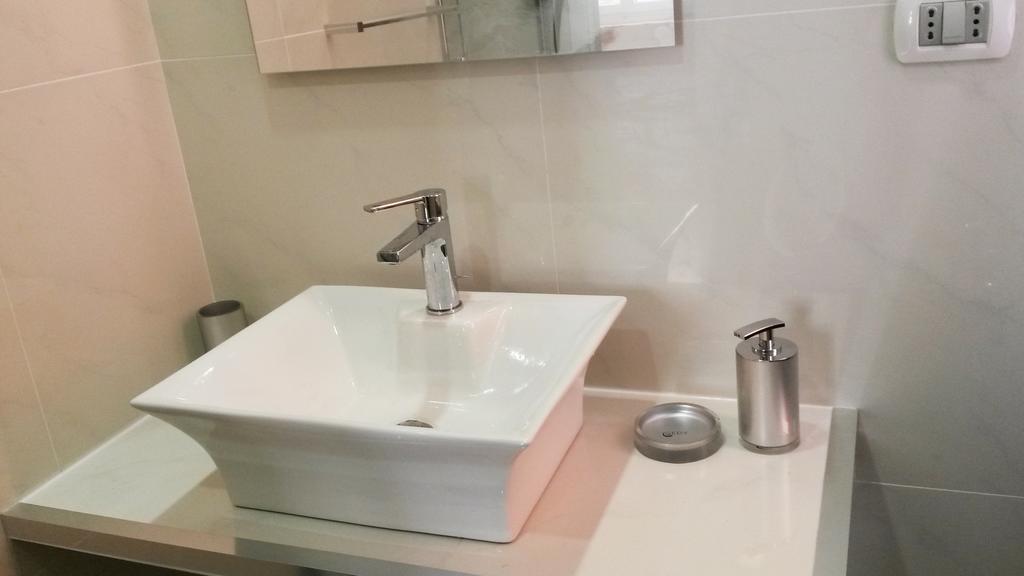 Lch-Lateran Charming House Apartman Róma Szoba fotó