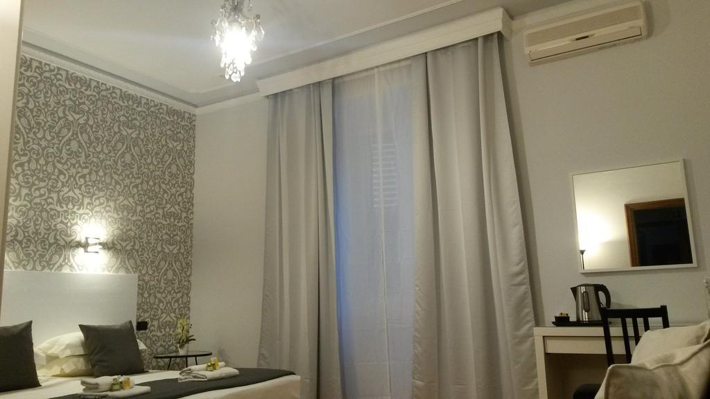 Lch-Lateran Charming House Apartman Róma Szoba fotó