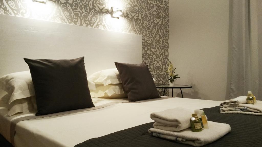Lch-Lateran Charming House Apartman Róma Szoba fotó
